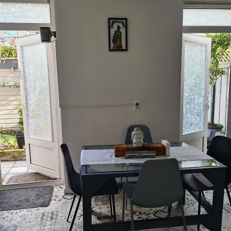 1 Bedroom 15 Min By Tram To Amsterdam Centre! Екстер'єр фото