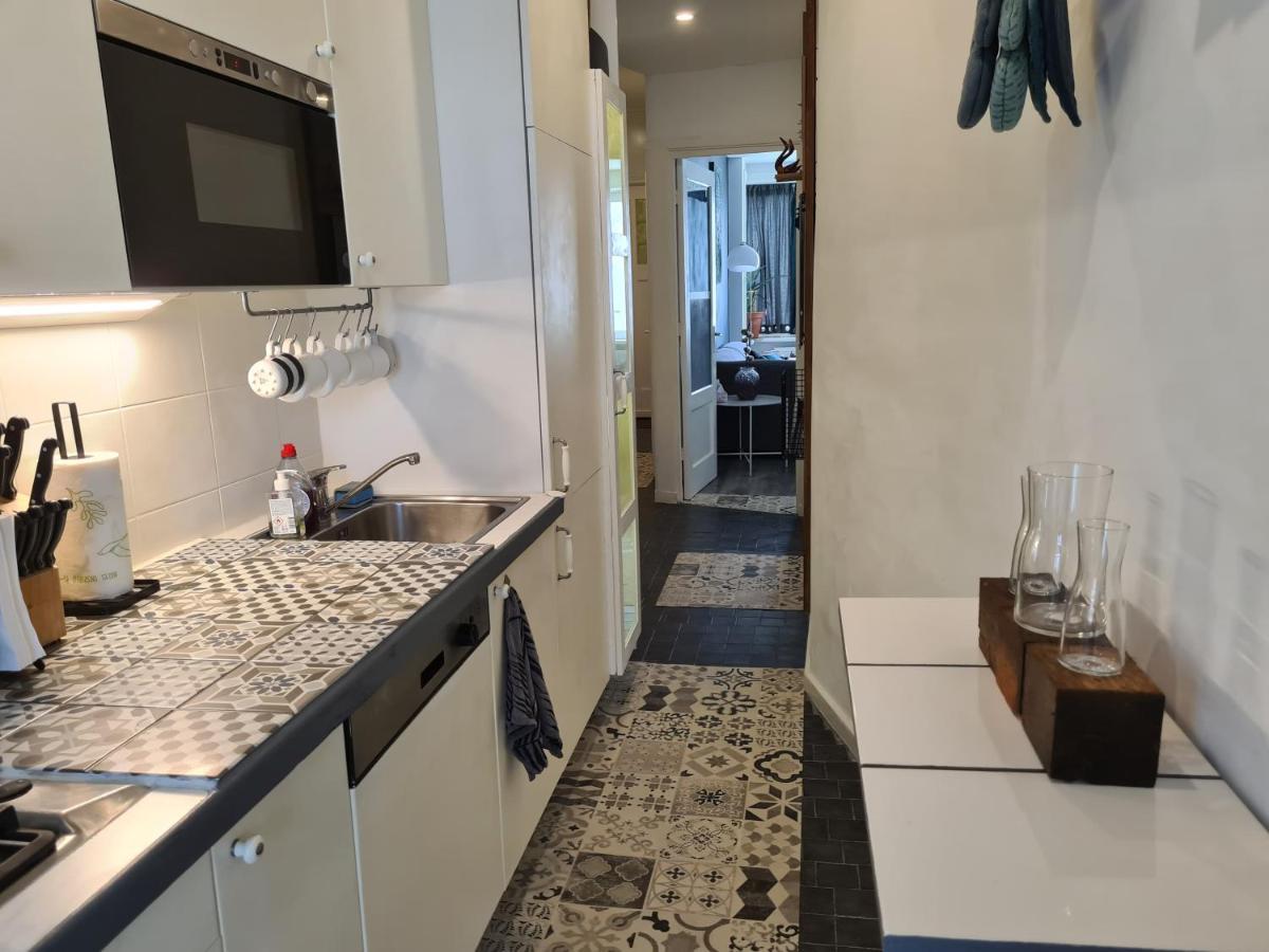 1 Bedroom 15 Min By Tram To Amsterdam Centre! Екстер'єр фото