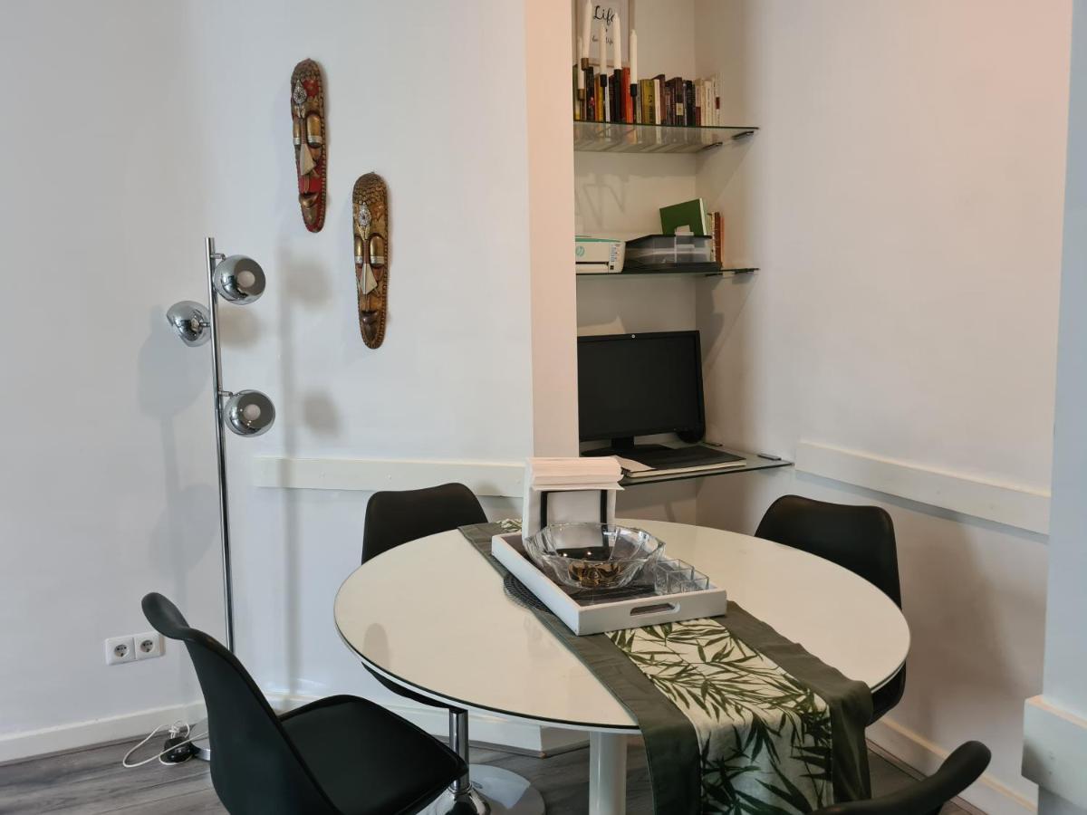 1 Bedroom 15 Min By Tram To Amsterdam Centre! Екстер'єр фото