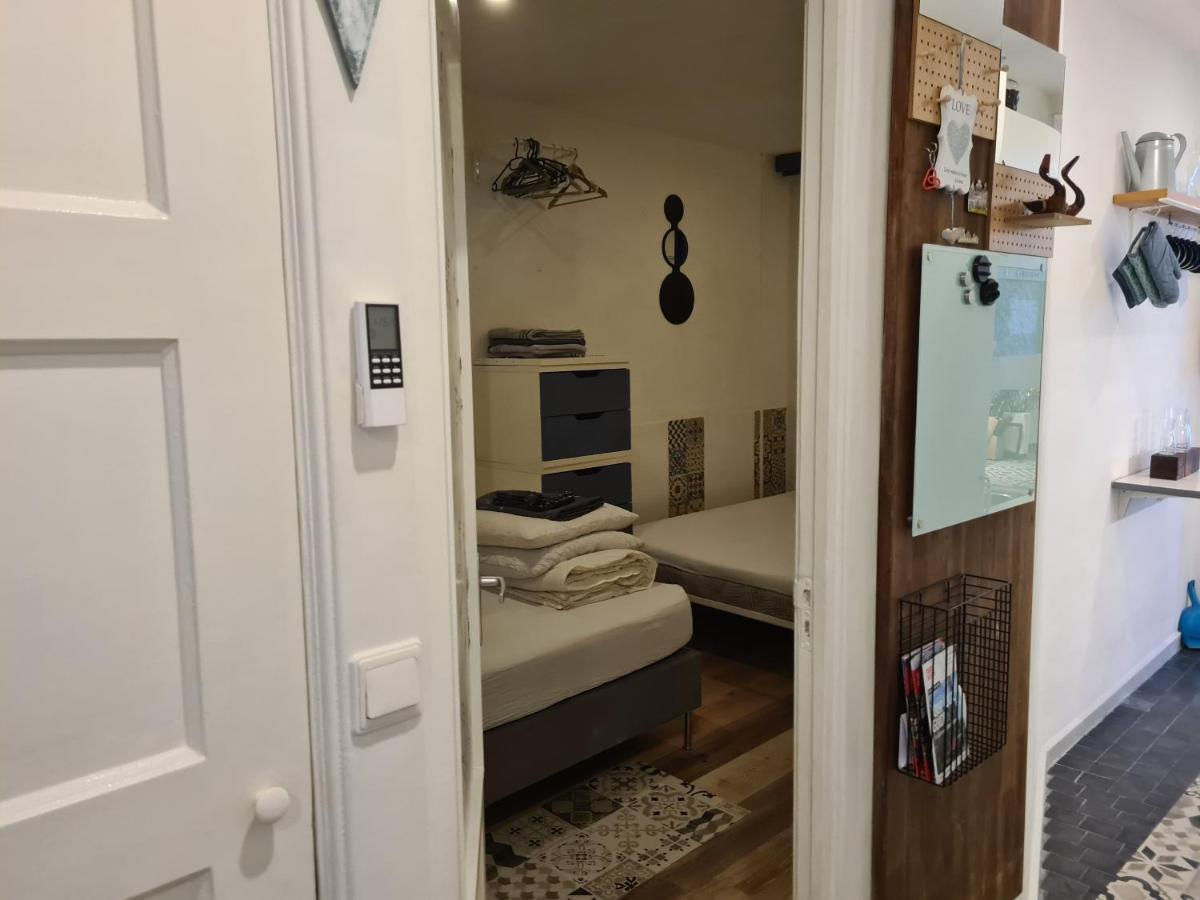 1 Bedroom 15 Min By Tram To Amsterdam Centre! Екстер'єр фото