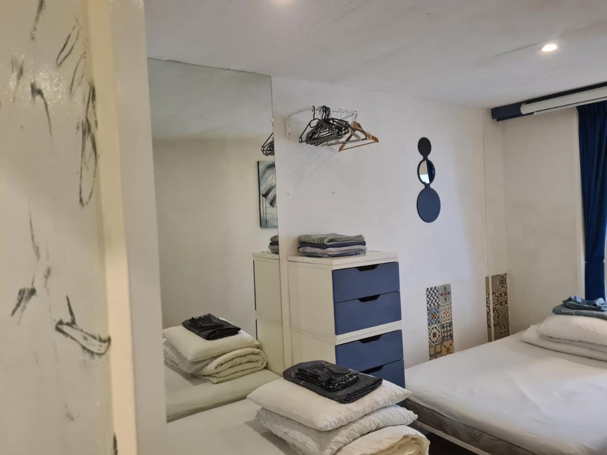 1 Bedroom 15 Min By Tram To Amsterdam Centre! Екстер'єр фото