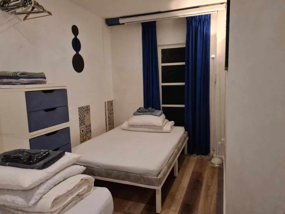 1 Bedroom 15 Min By Tram To Amsterdam Centre! Екстер'єр фото
