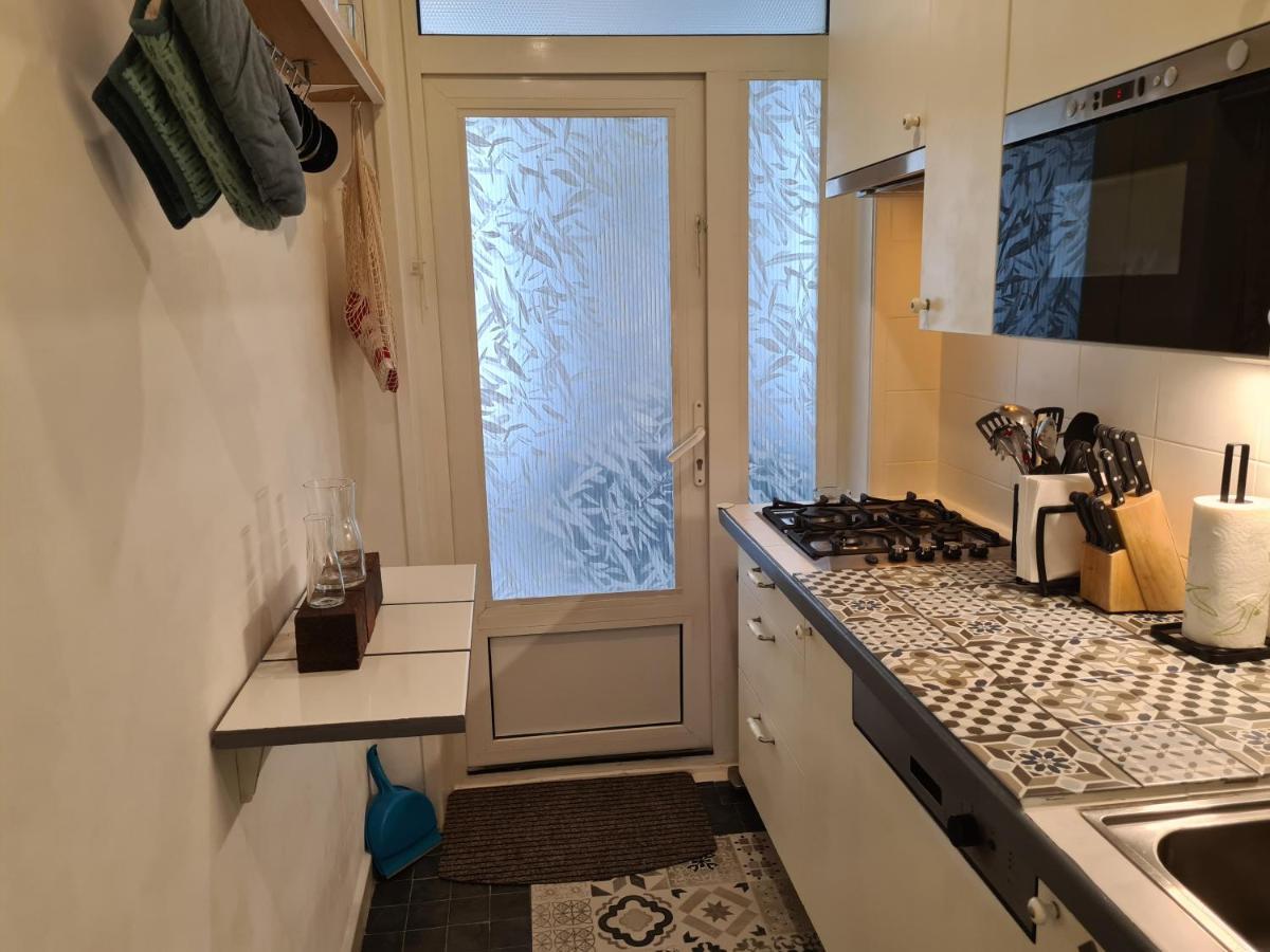 1 Bedroom 15 Min By Tram To Amsterdam Centre! Екстер'єр фото